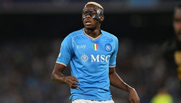 «Δένει» τον Όσιμεν η Νάπολι και βάζει φρένο στους μνηστήρες
