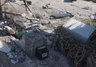 «Το αυτοκίνητο είχε κοπεί στα δύο» – Σοκαριστικές εικόνες από το σημείο του τροχαίου στα Βριλήσσια