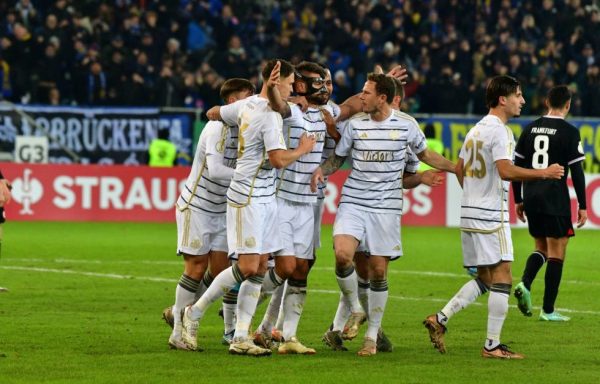 Απίθανη Σααρμπρίκεν: Μετά την Μπάγερν απέκλεισε από το Κύπελλο και την Άιντραχτ (2-0)