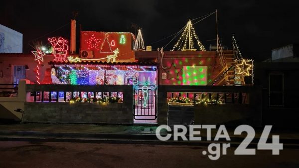 Κρήτη: 12χρονος μετέτρεψε το σπίτι του σε χριστουγεννιάτικο χωριό