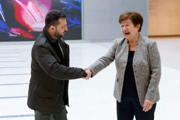 Ουάσιγκτον: Ο Ζελένσκι δηλώνει ευγνώμων για τη στήριξη του ΔΝΤ στην Ουκρανία