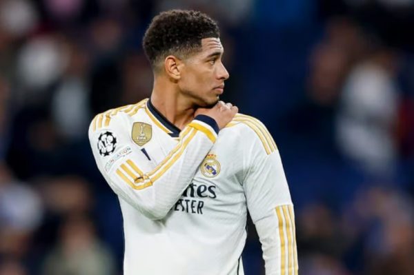 Νέο πρόβλημα στη Ρεάλ Μαδρίτης: Ενοχλήσεις ο Μπέλινγκχαμ, αποχώρησε από την προπόνηση