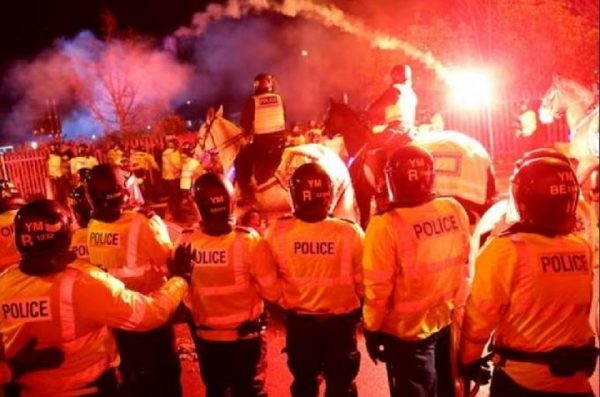 Σοβαρά επεισόδια πριν από το Άστον Βίλα – Λέγκια Βαρσοβίας