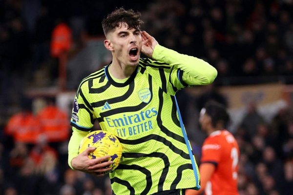 Πήρε τη ματσάρα με τη Λούτον η Άρσεναλ (4-3)