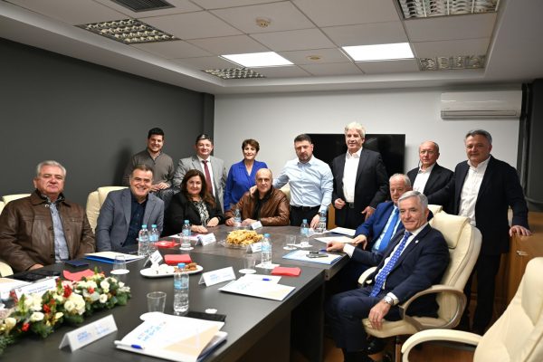 Λύση σε κάθε πρόβλημα των κατοίκων της Ανατολικής Αττικής υποσχέθηκε ο Ν. Χαρδαλιάς