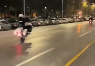 Θεσσαλονίκη: Αστυνομικός κάνει σούζα με υπηρεσιακή μηχανή – Ξεκίνησε προκαταρκτική διοικητική εξέταση