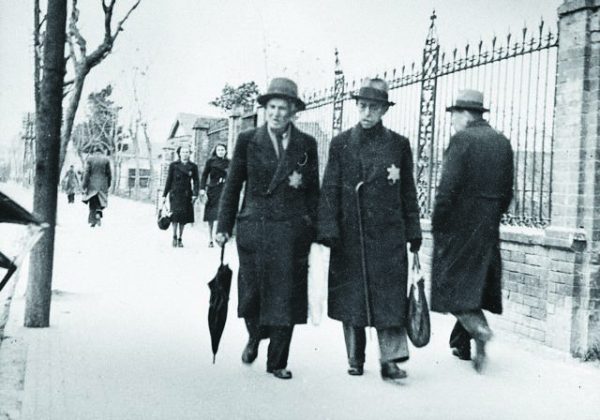 Η εύθραυστη μνήμη και η δύναμη της γραφής