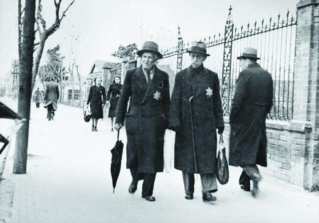 Η εύθραυστη μνήμη και η δύναμη της γραφής