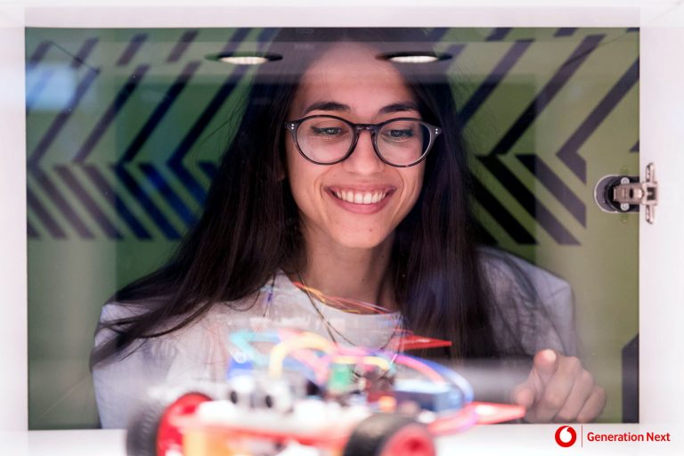 Μικροί εξερευνητές κάνουν τον κόσμο μας καλύτερο με τη δύναμη της τεχνολογίας