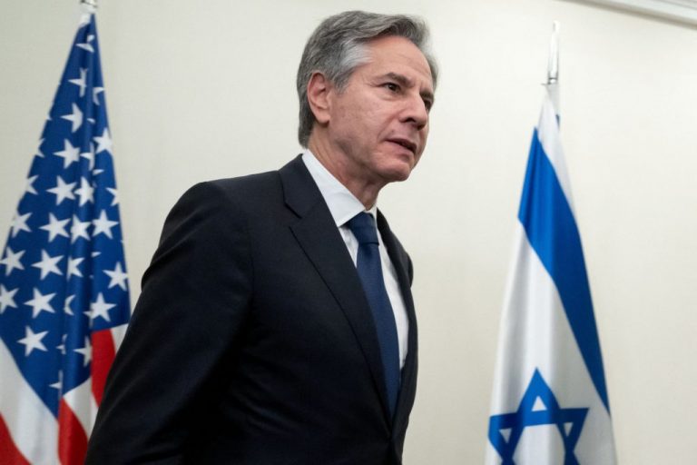 Άντονι Μπλίνκεν: «Επικίνδυνη αποστολή» στη Μέση Ανατολή