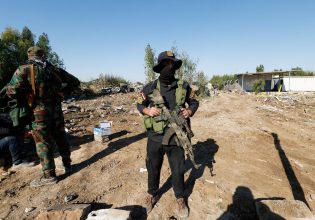 Μέση Ανατολή: Μπαίνει στον πόλεμο η Χεζμπολάχ – Στο στόχαστρο το Ισραήλ, συναγερμός και από τη Δύση