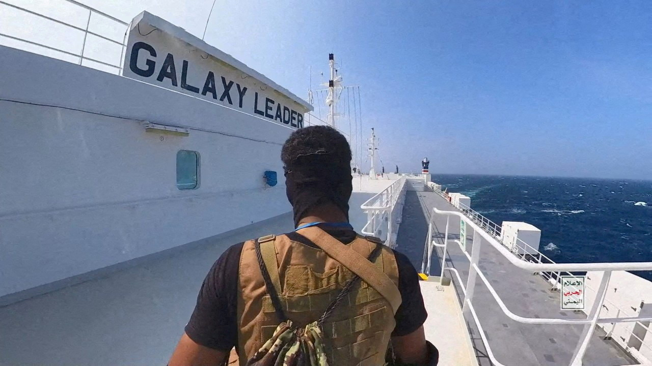 Χούθι: Πώς τα πλοία προσπαθούν να τους ξεγελάσουν - Το «τέχνασμα» με τα σήματα
