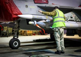 Χούθι: Τα αμερικανοβρετανικά πλήγματα δεν θα μείνουν ατιμώρητα, λέει η αντάρτικη οργάνωση στην Υεμένη