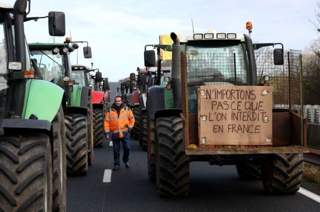 Γαλλία: Αγρότες και αστυνομία δίνουν ραντεβού στο Παρίσι