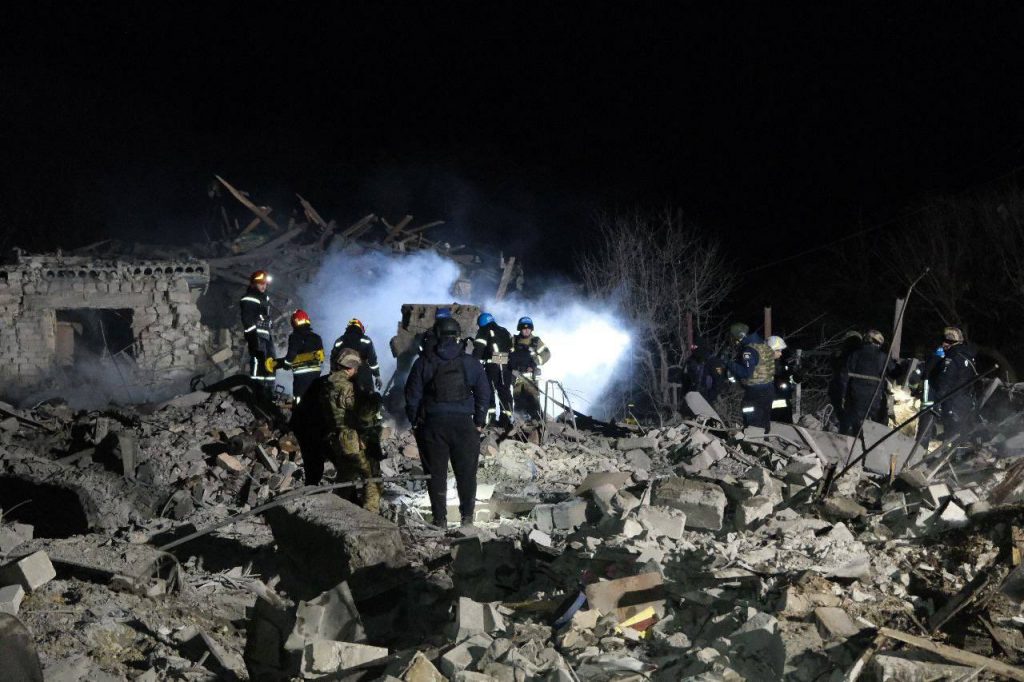 Ουκρανία: Έντεκα νεκροί, εκ των οποίων πέντε παιδιά, σε ρωσικό πλήγμα στην πόλη Ποκρόβσκ