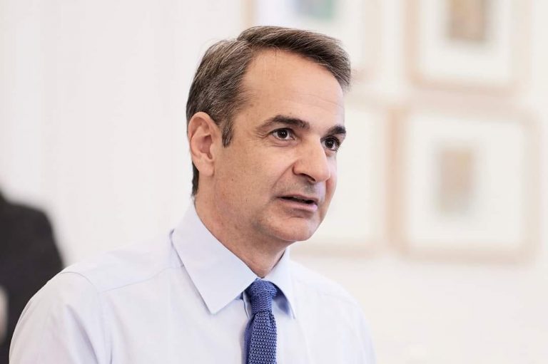 Ο Μητσοτάκης θυμήθηκε τον Λάνθιμο αλλά «ξέχασε» το σφυροκόπημα στο Ευρωκοινοβούλιο για κράτος δικαίου