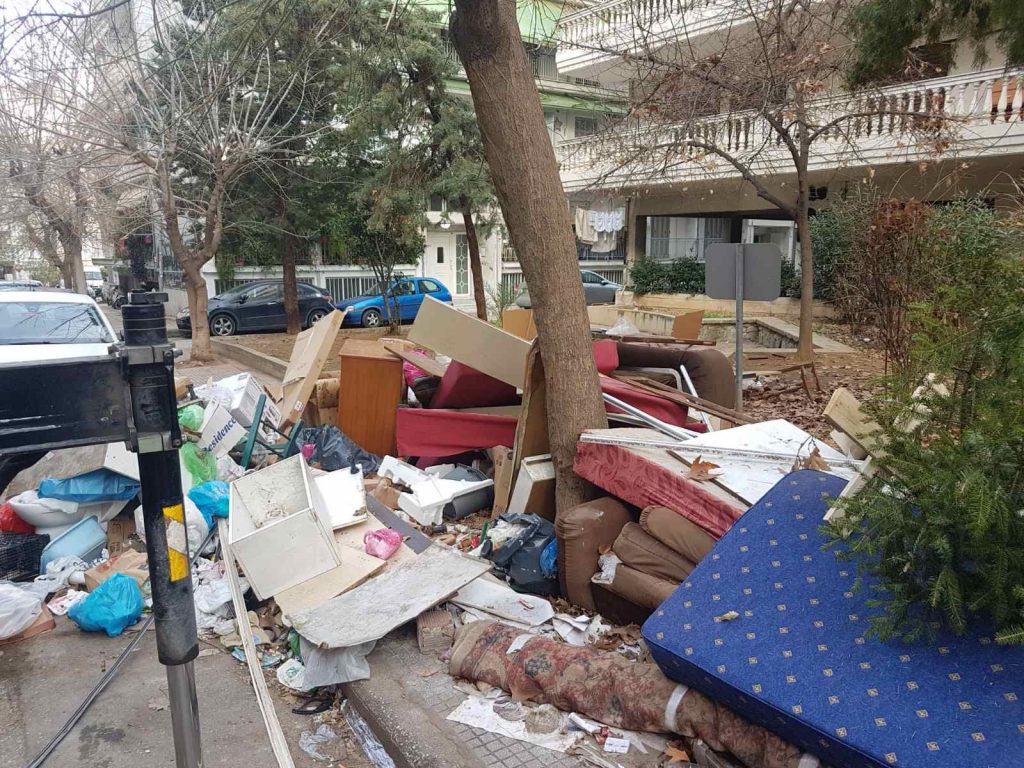 Σε εξέλιξη εφαρμογή σχεδίου έκτακτης ανάγκης για τα απορρίμματα στη Θεσσαλονίκη