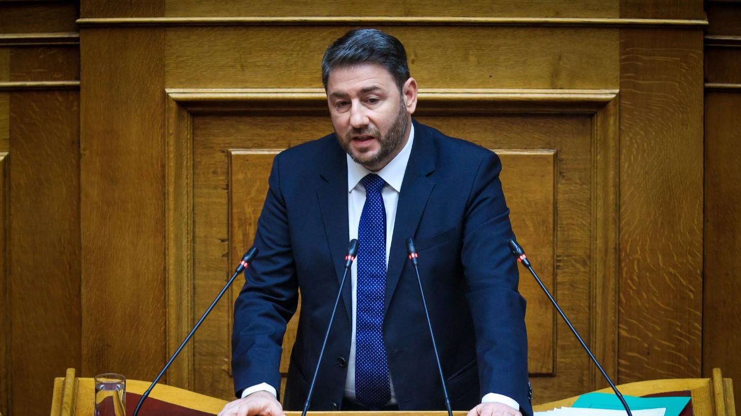 Ανδρουλάκης: Η κυβέρνηση δεν έχει την πολιτική βούληση να αντιμετωπίσει την οπαδική βία