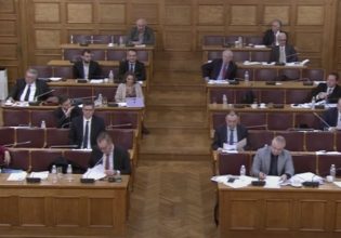 Τέμπη: Χαμός μετά το εξώδικο της οικογένειας του νεκρού μηχανοδηγού – Διεκόπη η συνεδρίαση της εξεταστικής