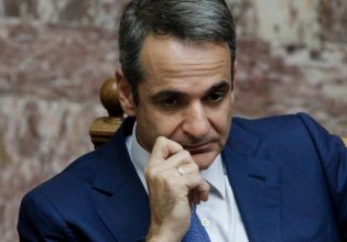 «Πυρ ομαδόν» κατά Μητσοτάκη: Πολλαπλά τα μέτωπα της κυβέρνησης – Δεν τη «σώζει» ο γάμος ομοφύλων