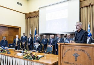 Ο Δήμαρχος Πειραιά Γιάννης Μώραλης στην κοινή ετήσια εκδήλωση των 12 παραγωγικών φορέων της πόλης