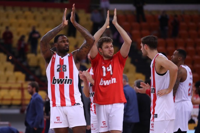 «Ψήνεται» επιστροφή στον Ολυμπιακό – «Στη λίστα ο Ταρίκ Μπλακ» (pic)