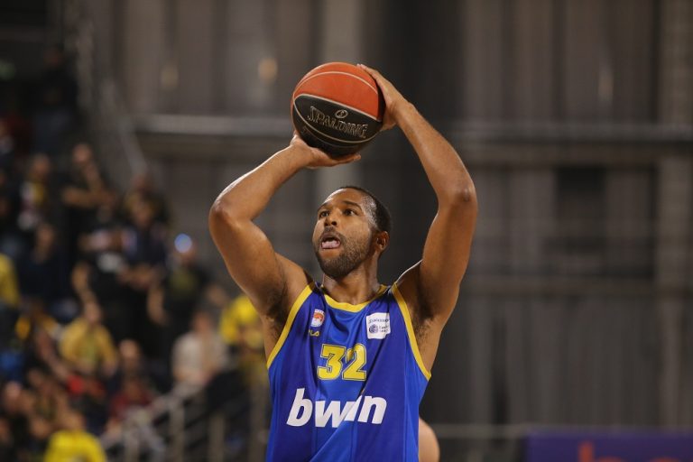 Τόμπσον: «Must win το παιχνίδι με τη Ρίτας»