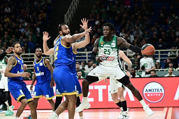 Παναθηναϊκός – Περιστέρι 90-75: Το «καθάρισε» στην τέταρτη περίοδο