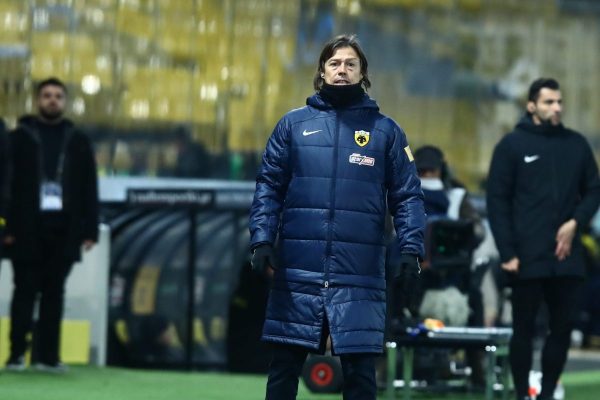 Αλμέιδα: «Ήταν ένα παιχνίδι μοιρασμένο και στις δύο πλευρές» (vid)