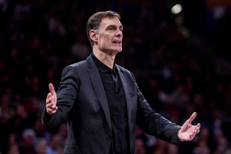 Μπαρτζώκας: «Κακή εμφάνιση, πρέπει να κάνουμε μία επανεκκίνηση»