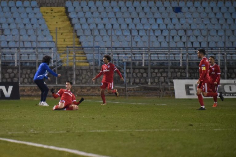 Λαμία – Πανσερραϊκός 0-2: Μήνυμα παραμονής με Ουάρντα