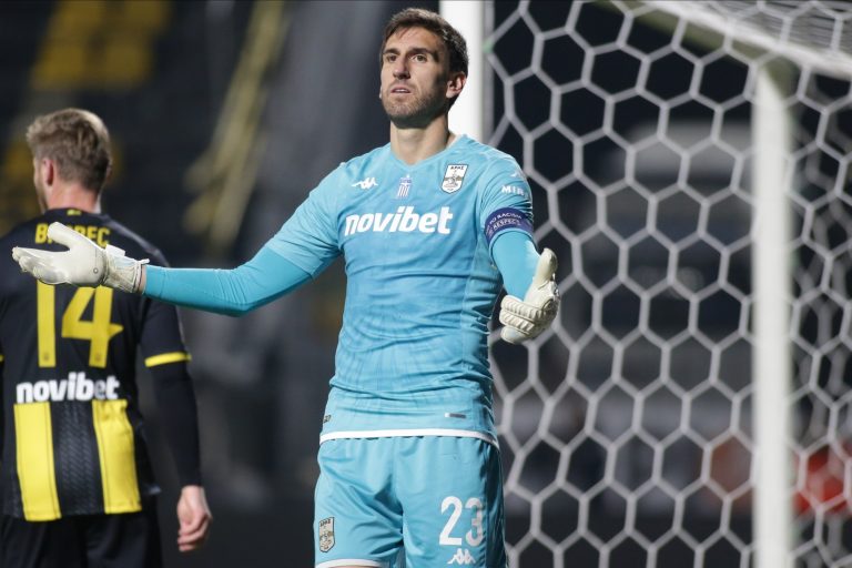 Με Κουέστα και Μπράμπετς ο Άρης κόντρα στη Νίκη Βόλου