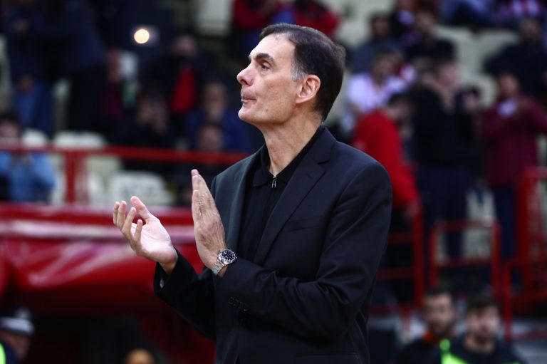 Μπαρτζώκας: «Έχουμε μία σοβαρή ομάδα και αυτό θα το δείξουμε μέχρι το τέλος»