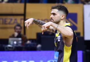 ΑΕΚ – Άρης 91-93: Πήρε το ντέρμπι με σούπερ Τολιόπουλο