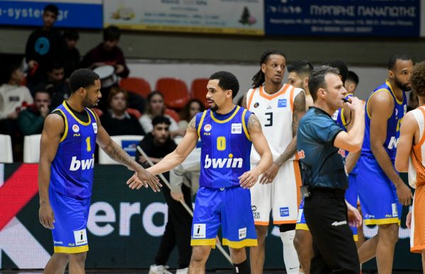 Προμηθέας – Περιστέρι 75-81: «Απόδραση» από την Πάτρα για την ομάδα του Σπανούλη