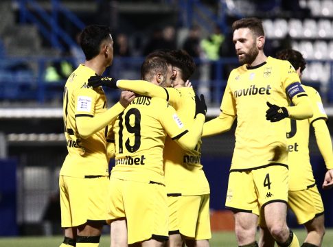 LIVE: Νίκη Βόλου – Άρης