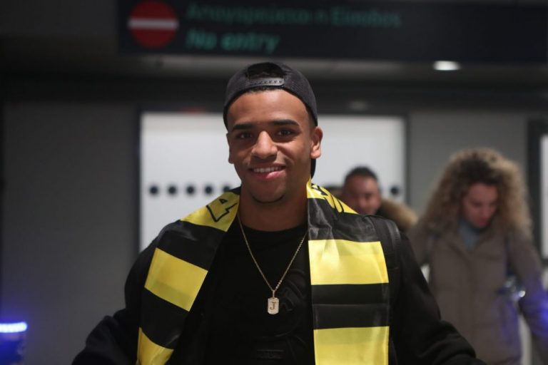 Ολοκληρώνεται του Μπένετ, έρχονται και άλλες μεταγραφές