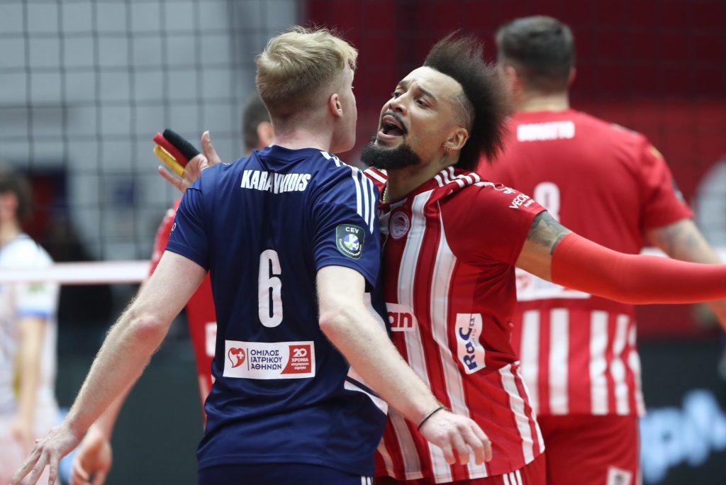 Ολυμπιακός – Αρκάς 3-2: «Ατσάλινος» και βήμα πρόκρισης για τα ημιτελικά του CEV Cup