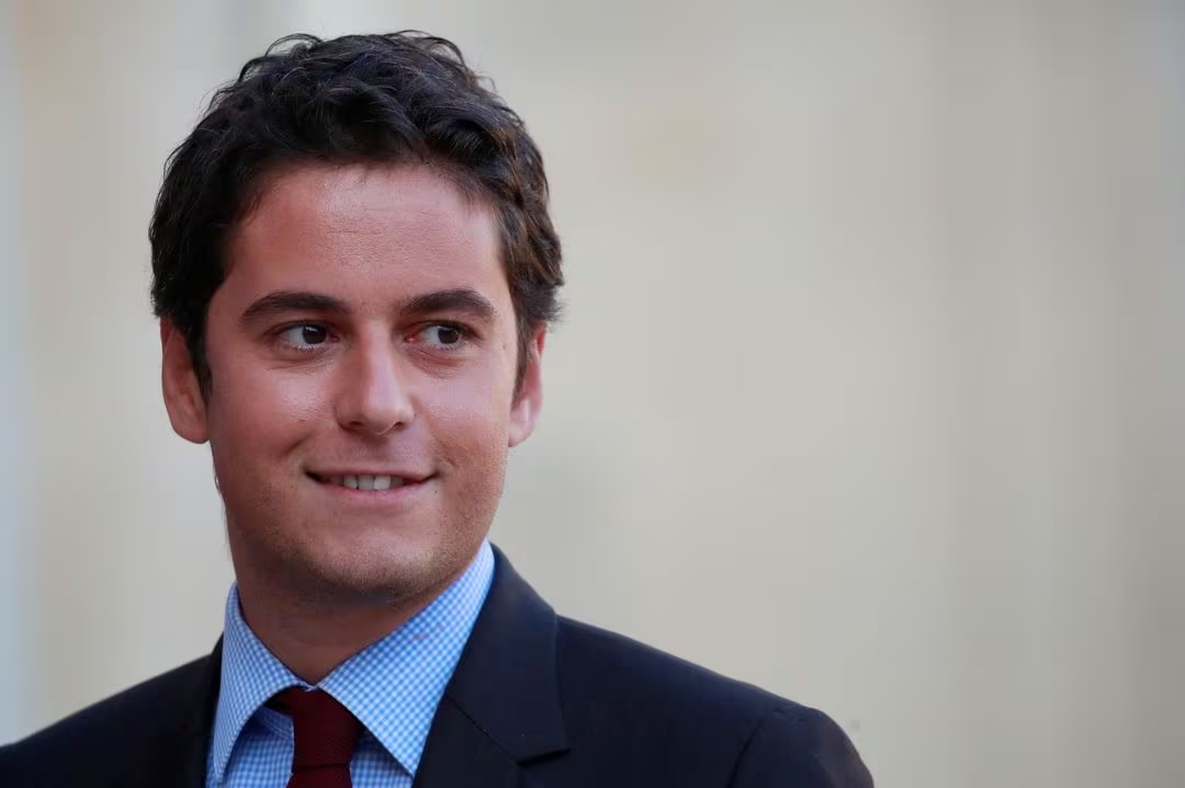 Le nouveau Premier ministre français, Gabriel Attal – Comment réagit l’opposition