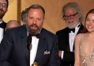 Γιώργος Λάνθιμος: Θρίαμβος και Χρυσή Σφαίρα καλύτερης ταινίας στο Poor Things