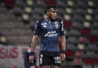 Παναθηναϊκός: Σε πρώτο πλάνο ο Γκραβιγιόν για το κέντρο της άμυνας