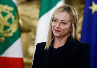 «Πρέπει να εγγυηθούμε στους ανθρώπους το δικαίωμα να μην μεταναστεύουν» ανέφερε η Μελόνι
