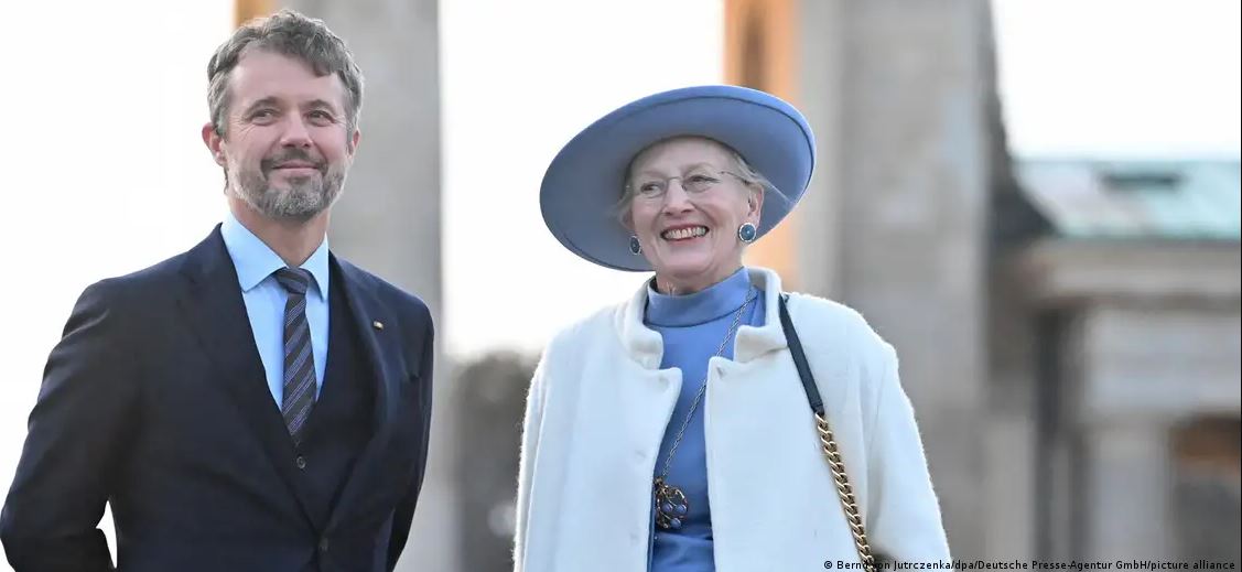 Δανία: Η βασίλισσα παραιτήθηκε, ζήτω ο βασιλιάς
