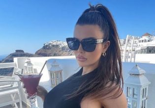 Έχει ξοδέψει 94.000 ευρώ σε πλαστικές – Έχει υπερμεγέθη στήθη και δεν βρίσκει ρούχα