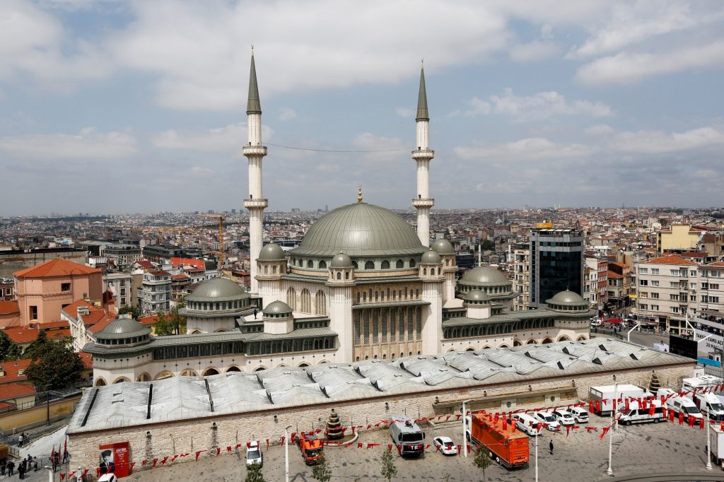 Ξεκινά το έργο «Cloud» στην Κωνσταντινούπολη – Πώς θα ανακουφίσει το κυκλοφοριακό χάος