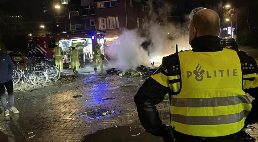 Ολλανδία: Περισσότερες από 200 συλλήψεις και τραυματισμοί από βίαιες συγκρούσεις την παραμονή Πρωτοχρονιάς