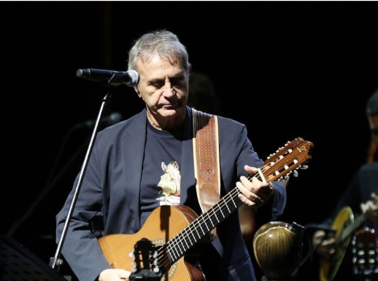 Γιώργος Νταλάρας για Σάκη Ρουβά: «Ούτε καν ξέρω αν έχει καταλάβει τι λέει το Άξιον Εστί»