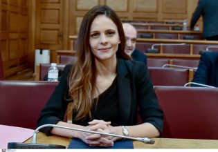 Αχτσιόγλου για ομόφυλα ζευγάρια: Απαιτείται πλήρης αναγνώριση του δικαιώματός τους στην οικογένεια