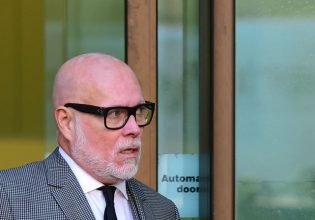 «Χρυσή» συμμετοχή στο «Big Brother» – Ο θείος της Κέιτ Μίντλετον μπαίνει στο ριάλιτι