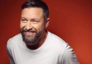 Γιάννης Βαρδής: «Υπέγραψα στον γάμο του πατέρα μου γιατί δεν είχα καθαρό μυαλό, παγιδεύτηκα»